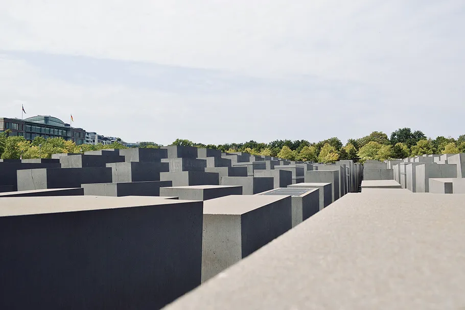 Mémorial au Juifs assassinés d'Europe